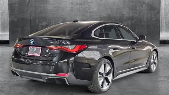 2025 BMW i4 WBY23HD09SFU80367