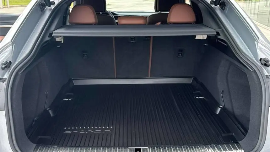 2022 Audi e-tron WA12AAGE2NB024478