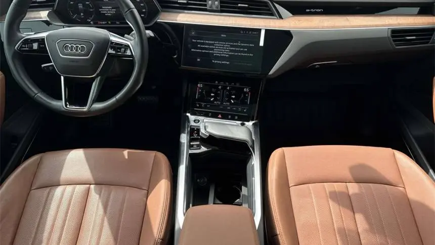 2022 Audi e-tron WA12AAGE2NB024478