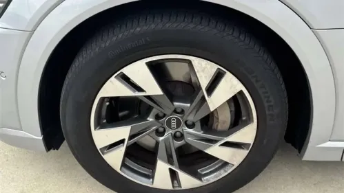 2022 Audi e-tron WA12AAGE2NB024478