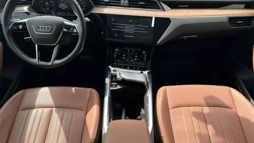 2022 Audi e-tron WA12AAGE2NB024478