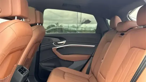 2022 Audi e-tron WA12AAGE2NB024478