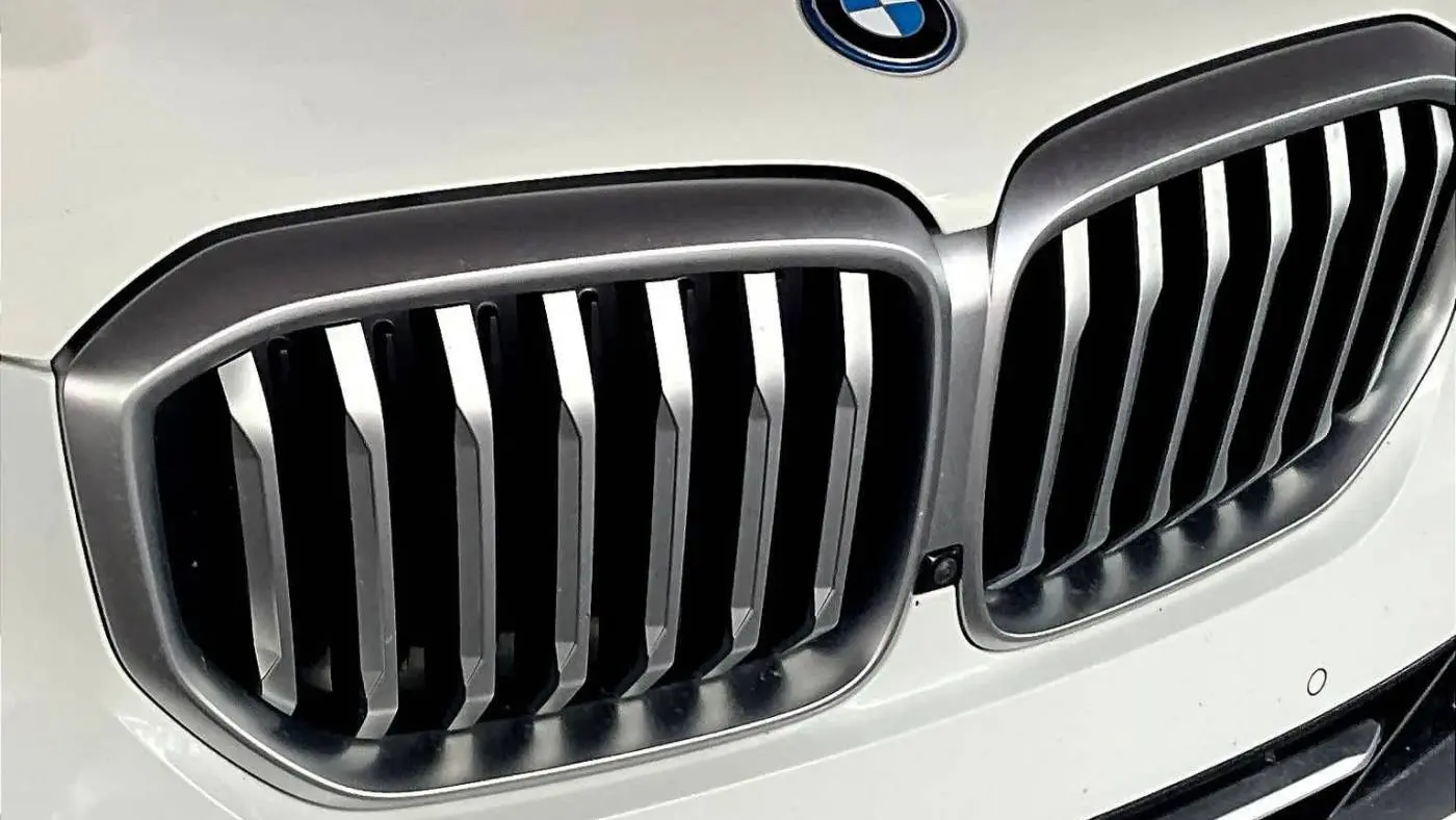 2024 BMW X5 5UX43EU08R9U23576