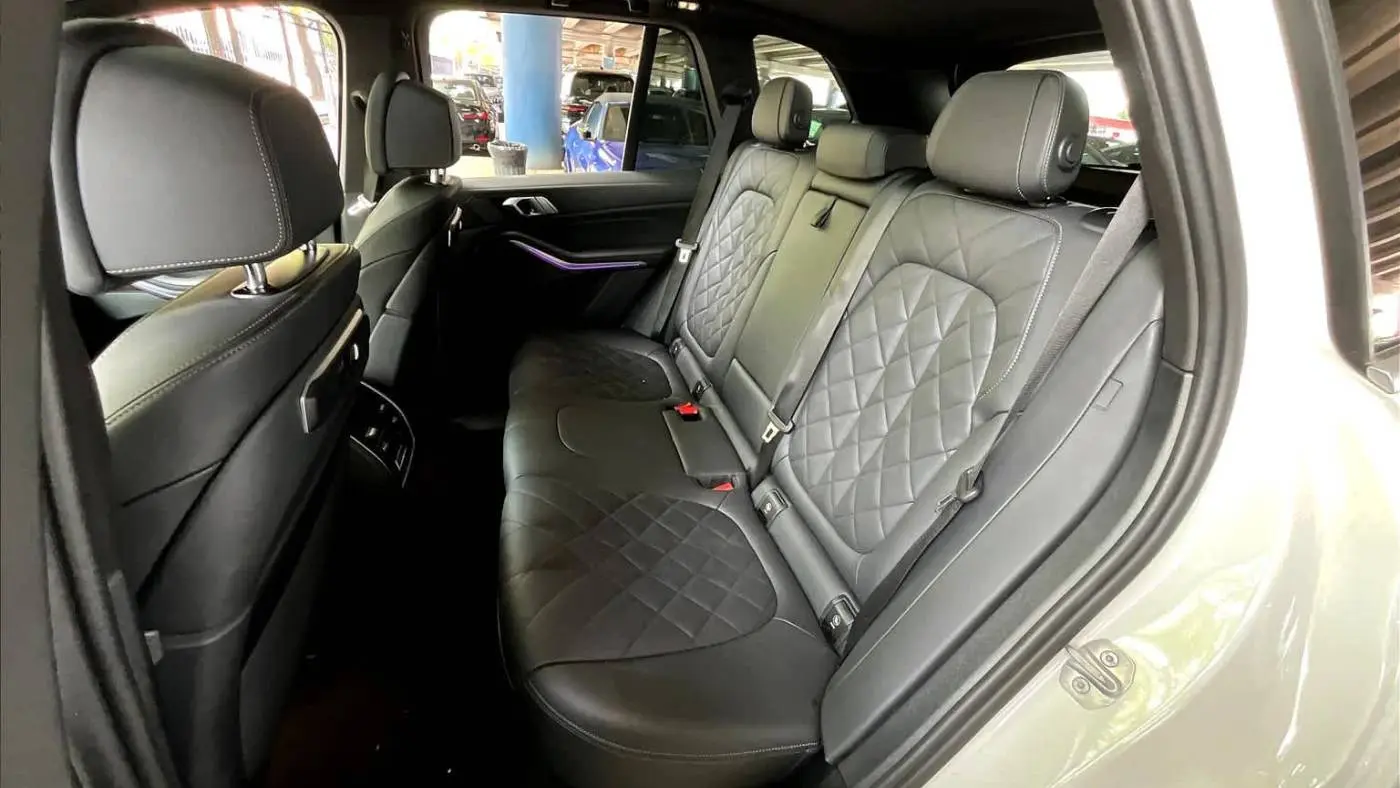 2024 BMW X5 5UX43EU08R9U23576