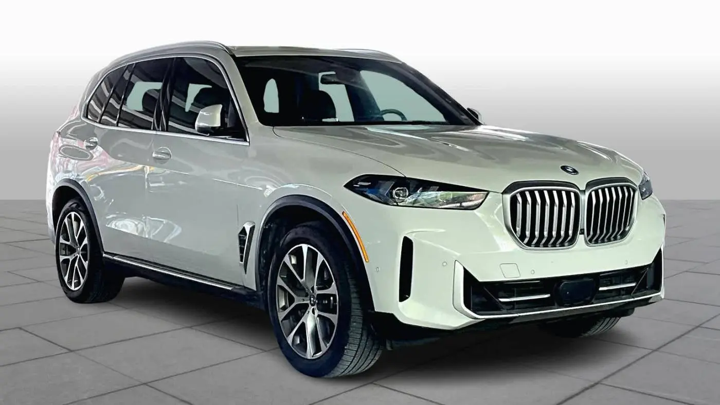 2024 BMW X5 5UX43EU08R9U23576