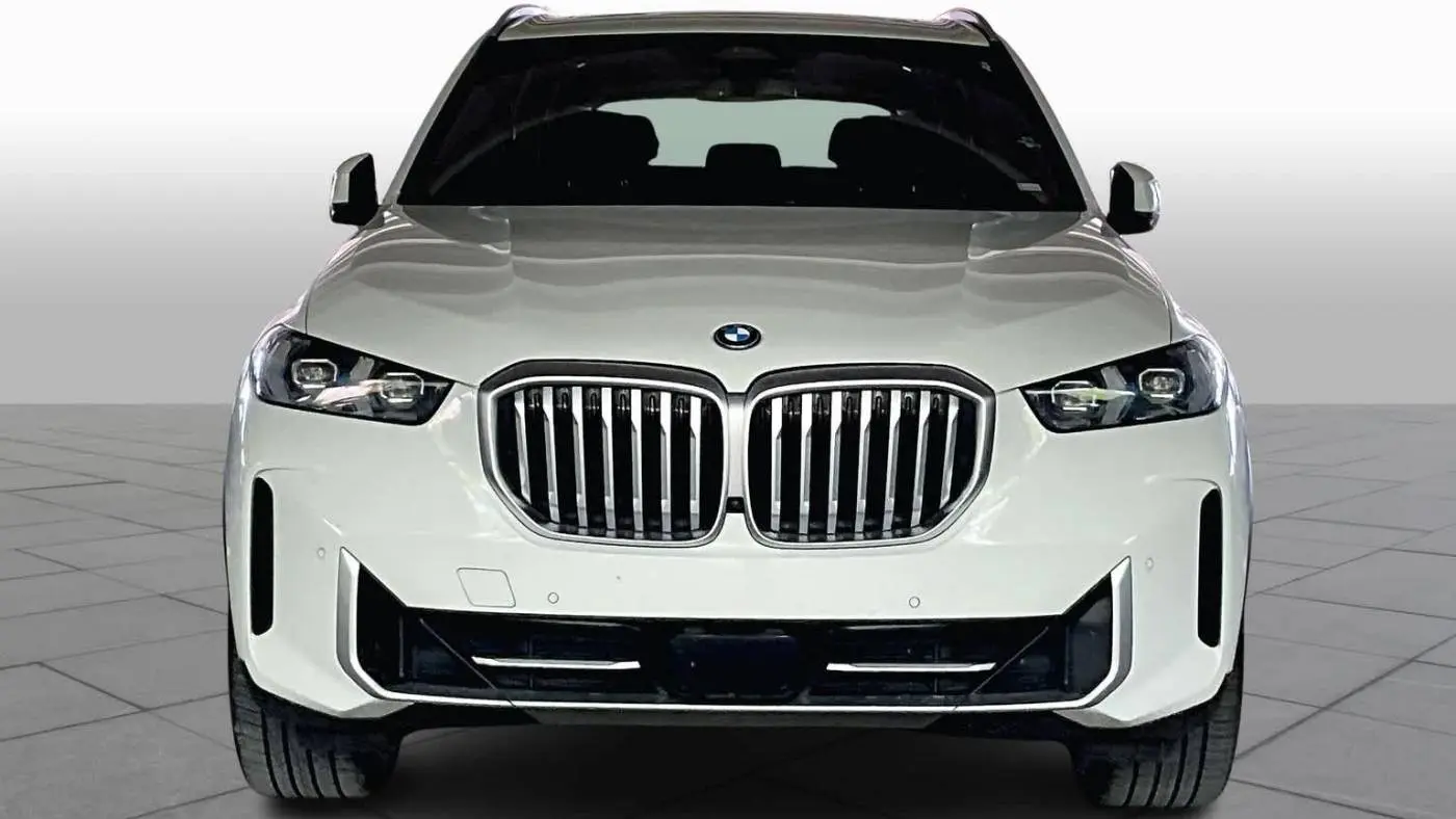 2024 BMW X5 5UX43EU08R9U23576