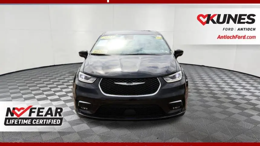 2023 Chrysler Pacifica 2C4RC1L7XPR626118