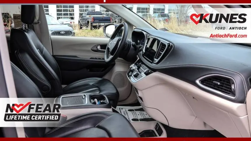 2023 Chrysler Pacifica 2C4RC1L7XPR626118