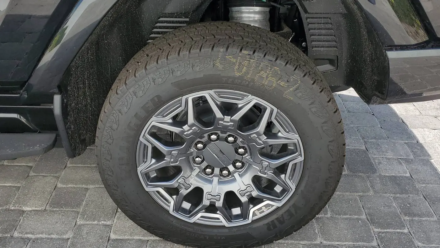 2025 GMC HUMMER EV Pickup 1GT40DDA8SU116294