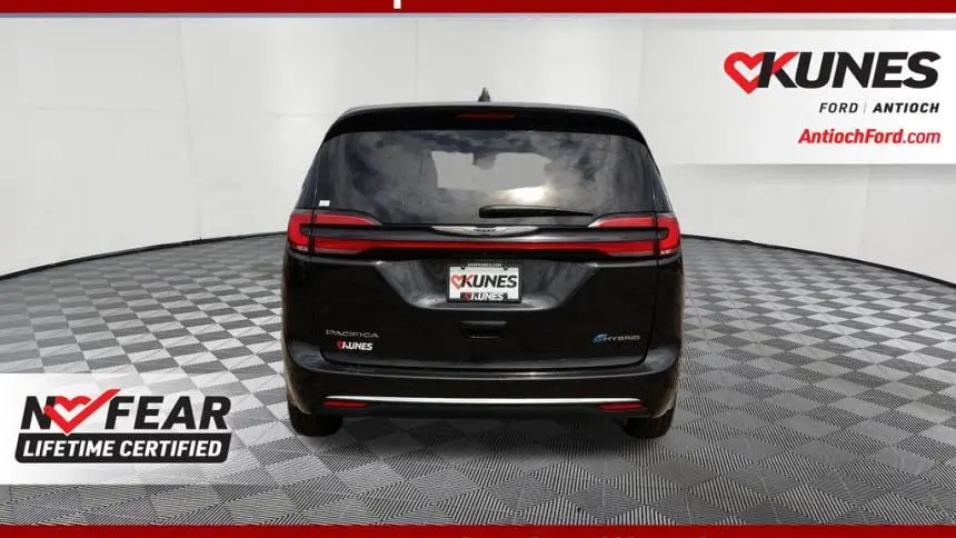 2023 Chrysler Pacifica 2C4RC1L7XPR626118