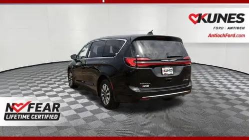 2023 Chrysler Pacifica 2C4RC1L7XPR626118