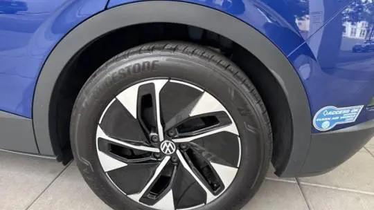 2021 Volkswagen ID.4 WVGTMPE29MP053079