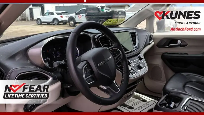 2023 Chrysler Pacifica 2C4RC1L7XPR626118