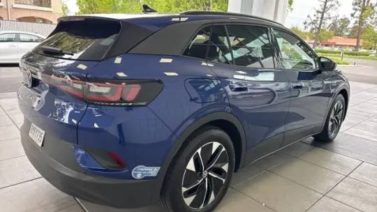 2021 Volkswagen ID.4 WVGTMPE29MP053079