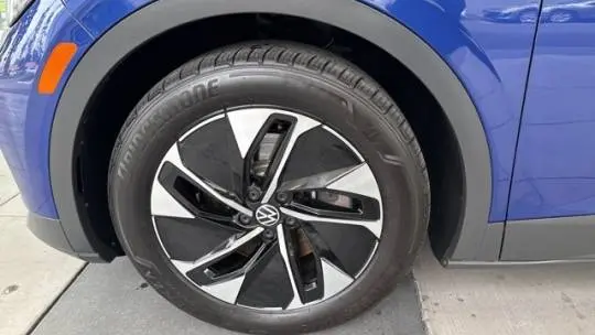 2021 Volkswagen ID.4 WVGTMPE29MP053079
