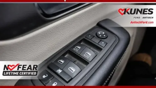 2023 Chrysler Pacifica 2C4RC1L7XPR626118