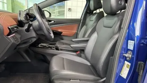 2021 Volkswagen ID.4 WVGTMPE29MP053079