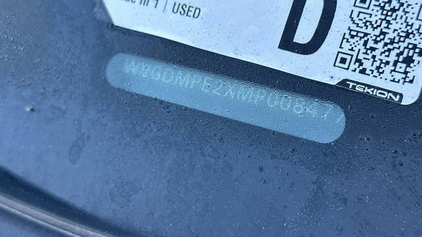 2021 Volkswagen ID.4 WVGDMPE2XMP008477