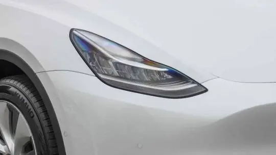 2022 Tesla Model Y 7SAYGDEE0NF409699