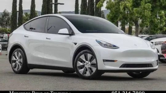 2022 Tesla Model Y 7SAYGDEE0NF409699