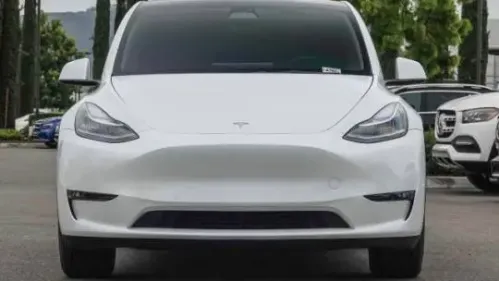 2022 Tesla Model Y 7SAYGDEE0NF409699