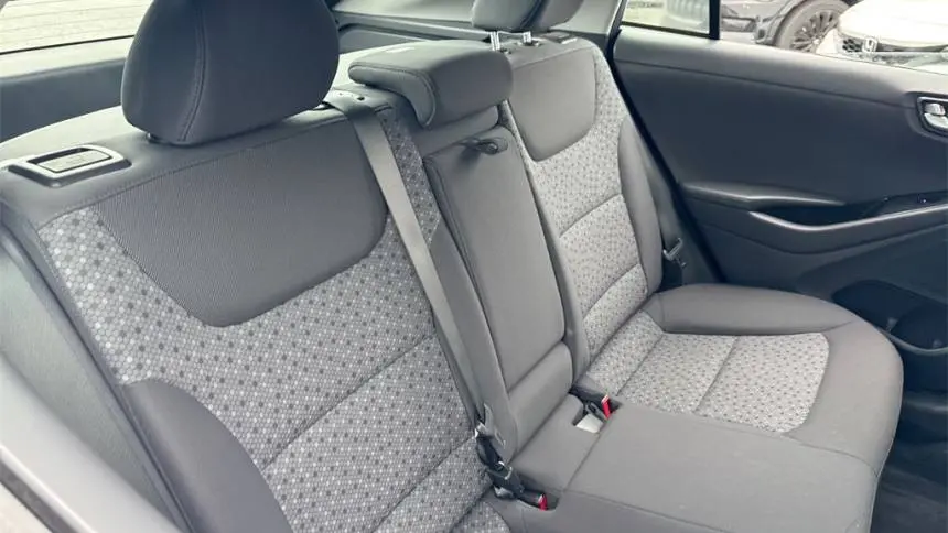 2019 Hyundai IONIQ KMHC75LH4KU034859