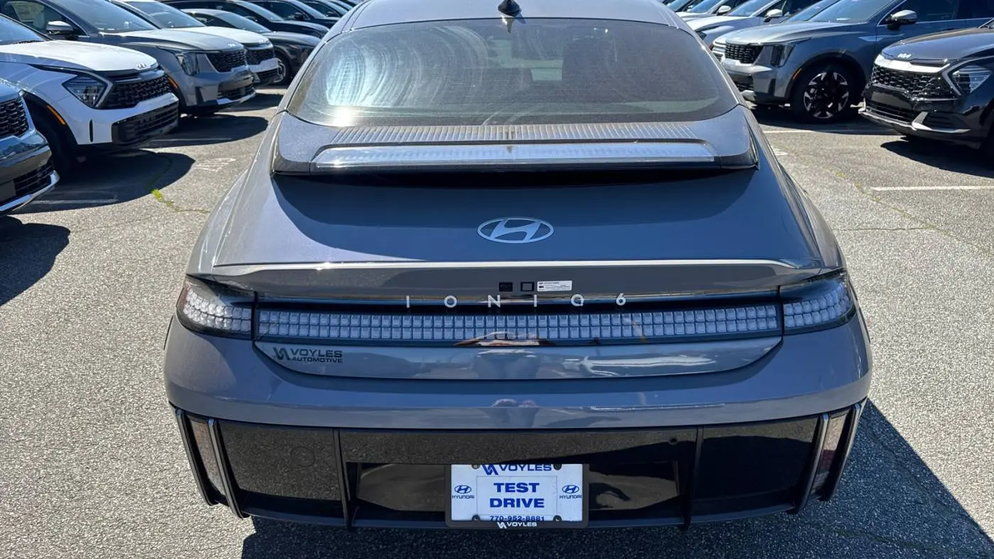 2025 Hyundai IONIQ 6 KMHM54AA4SA104940