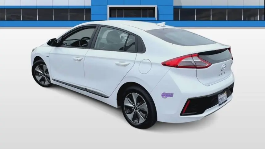 2019 Hyundai IONIQ KMHC75LH4KU034859