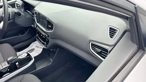 2019 Hyundai IONIQ KMHC75LH4KU034859