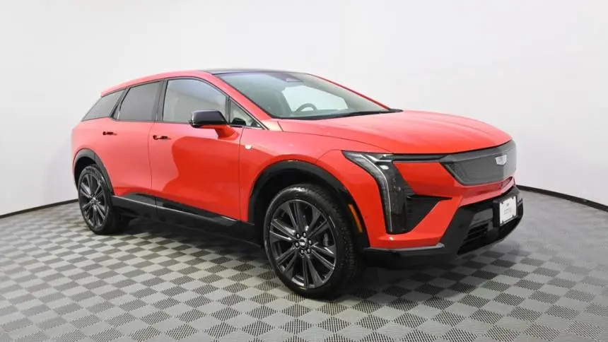 2025 Cadillac OPTIQ 3GYK3GMR7SS173019