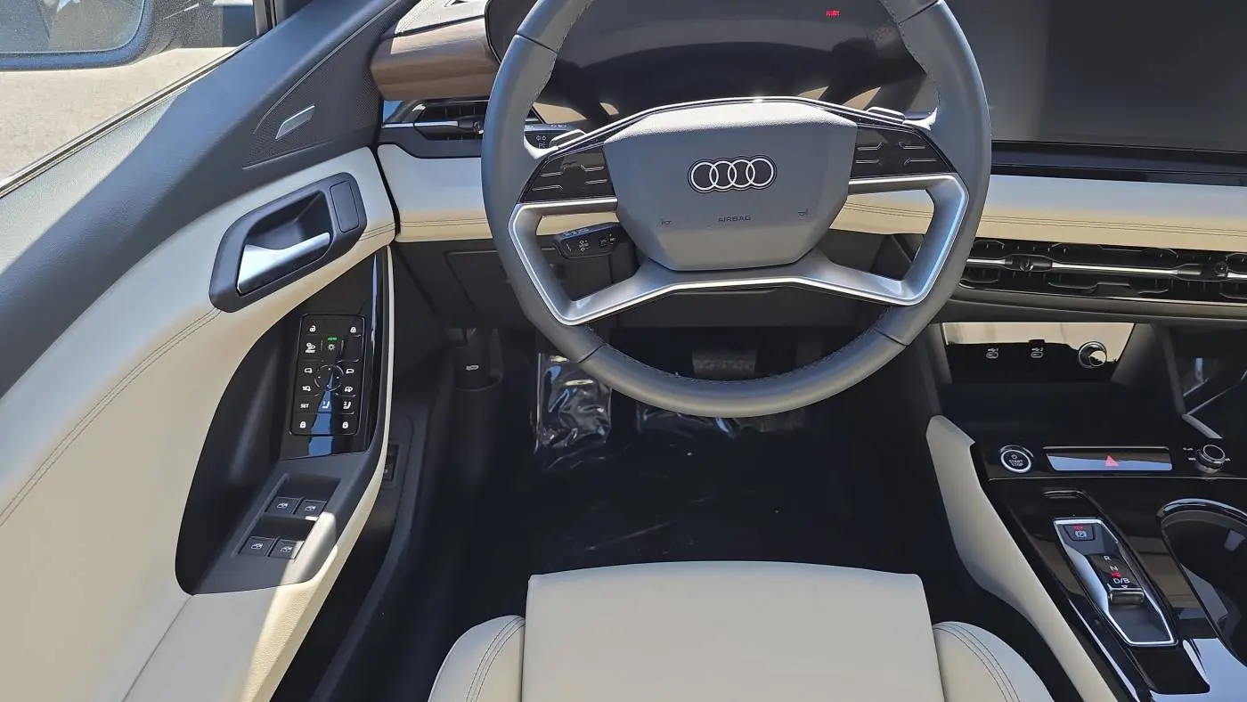 2025 Audi Q6 e-tron WA124BGF0SA043845