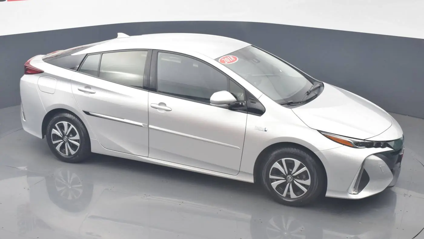 2018 Toyota Prius Prime JTDKARFP7J3093159