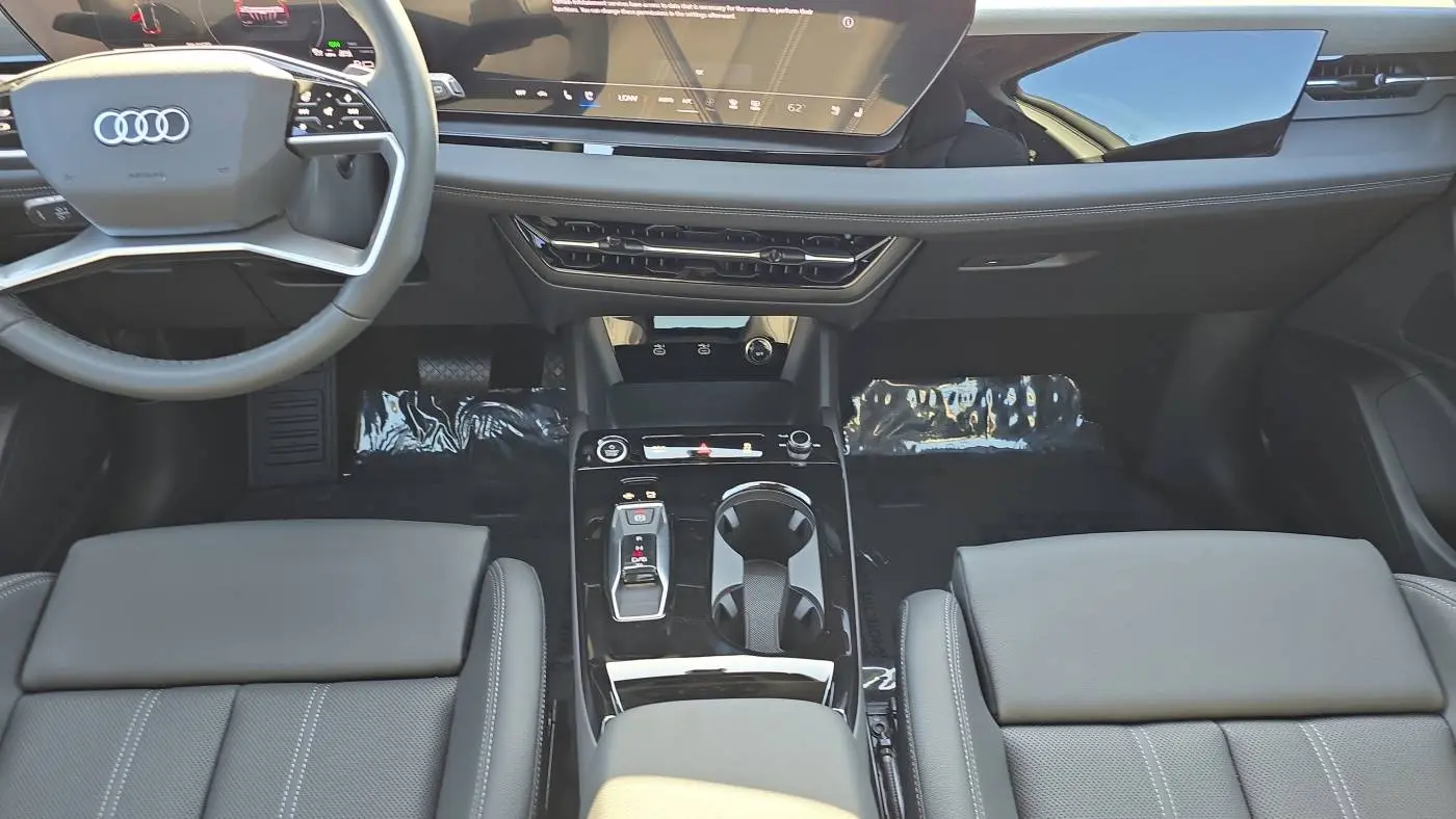 2025 Audi Q6 e-tron WA124BGF6SA025818