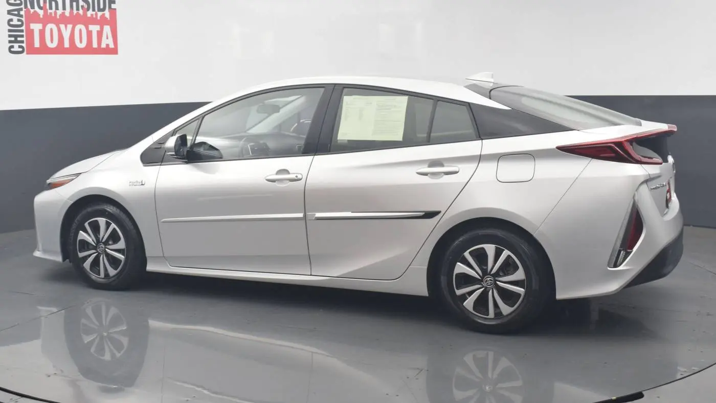 2018 Toyota Prius Prime JTDKARFP7J3093159