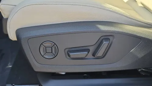 2025 Audi Q6 e-tron WA124BGF0SA043845