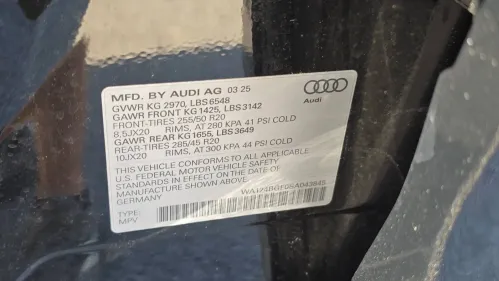 2025 Audi Q6 e-tron WA124BGF0SA043845