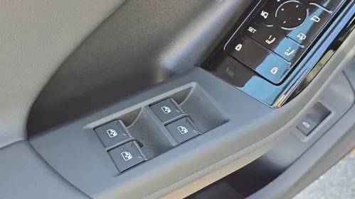 2025 Audi Q6 e-tron WA124BGF6SA025818
