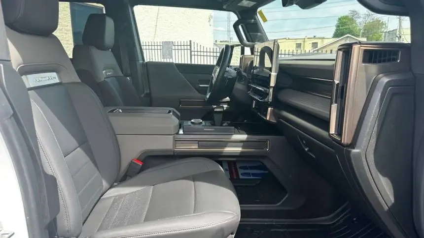 2024 GMC HUMMER EV SUV 1GKB0NDEXRU109801