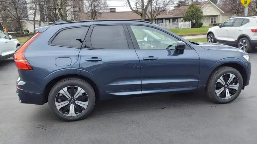 2025 Volvo XC60 YV4H60RC6S1189651