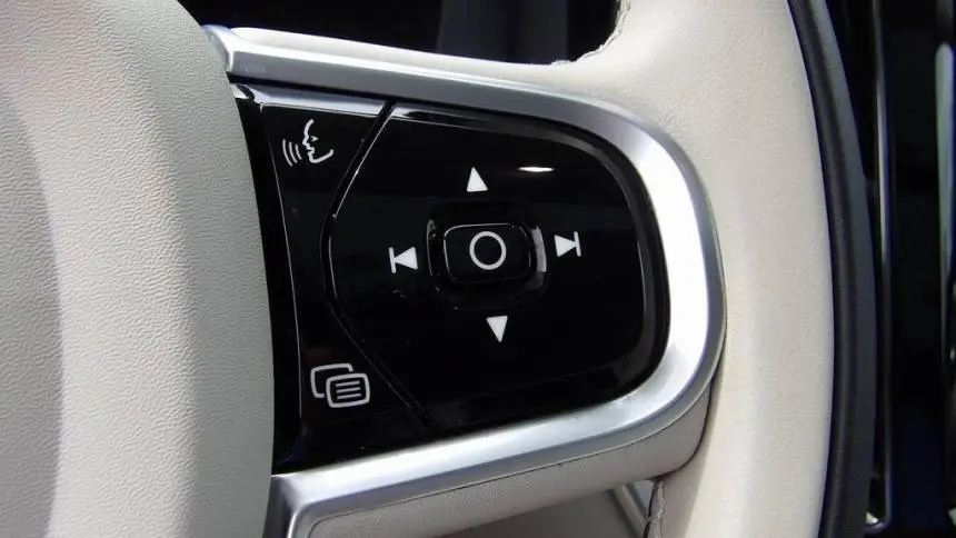 2022 Volvo XC60 YV4BR0DL8N1941651