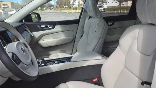 2025 Volvo XC60 YV4H60RC6S1189651