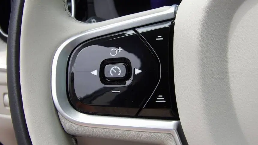 2022 Volvo XC60 YV4BR0DL8N1941651