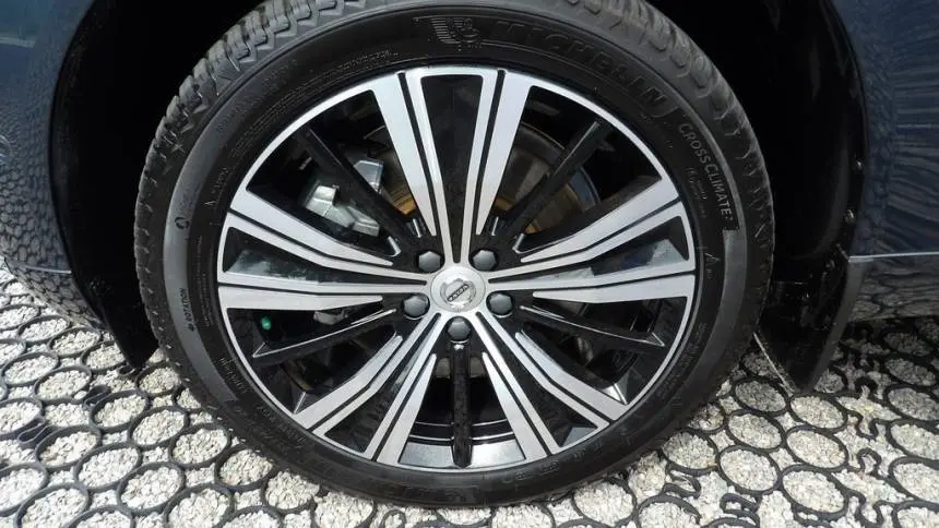 2022 Volvo XC60 YV4BR0DL8N1941651