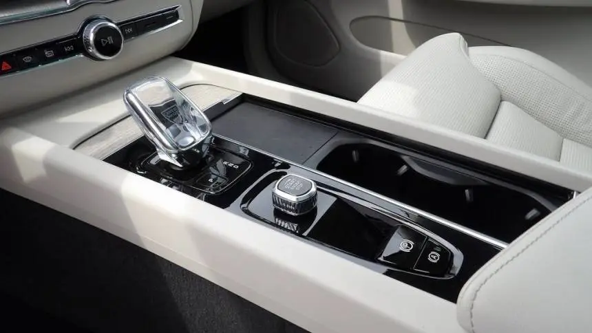 2022 Volvo XC60 YV4BR0DL8N1941651