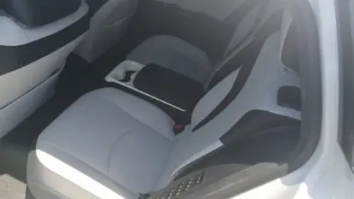 2017 Toyota Prius Prime - Images - 7