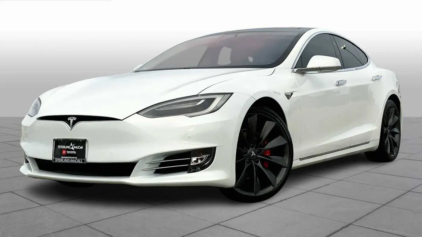 2016 Tesla Model S 5YJSA1E45GF171930