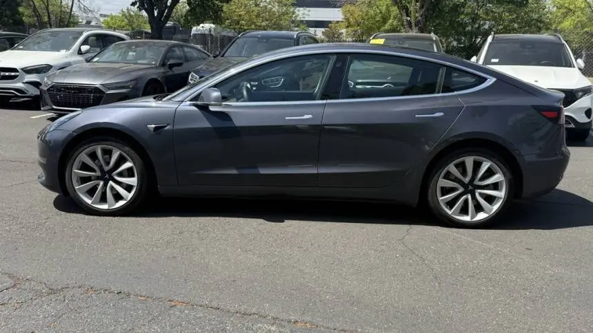 2019 Tesla Model 3 5YJ3E1EB2KF453507