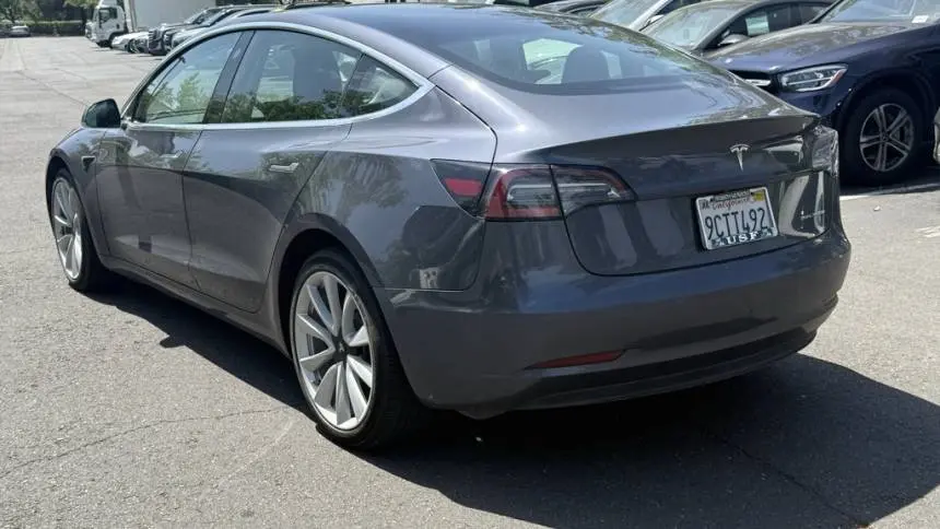 2019 Tesla Model 3 5YJ3E1EB2KF453507