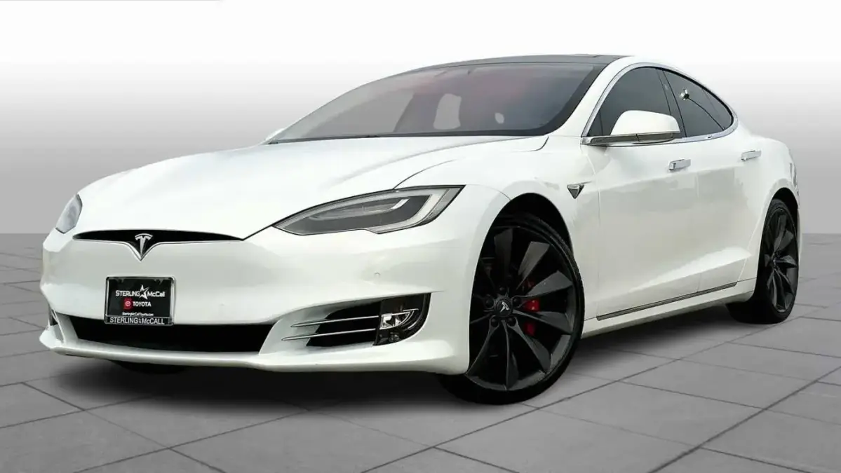 2016 Tesla Model S 5YJSA1E45GF171930