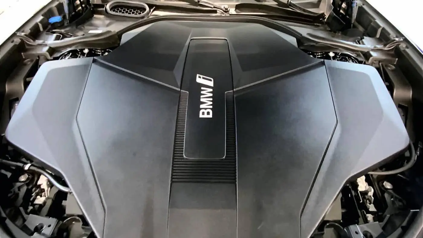 2023 BMW i7 WBY53EJ06PCN69452